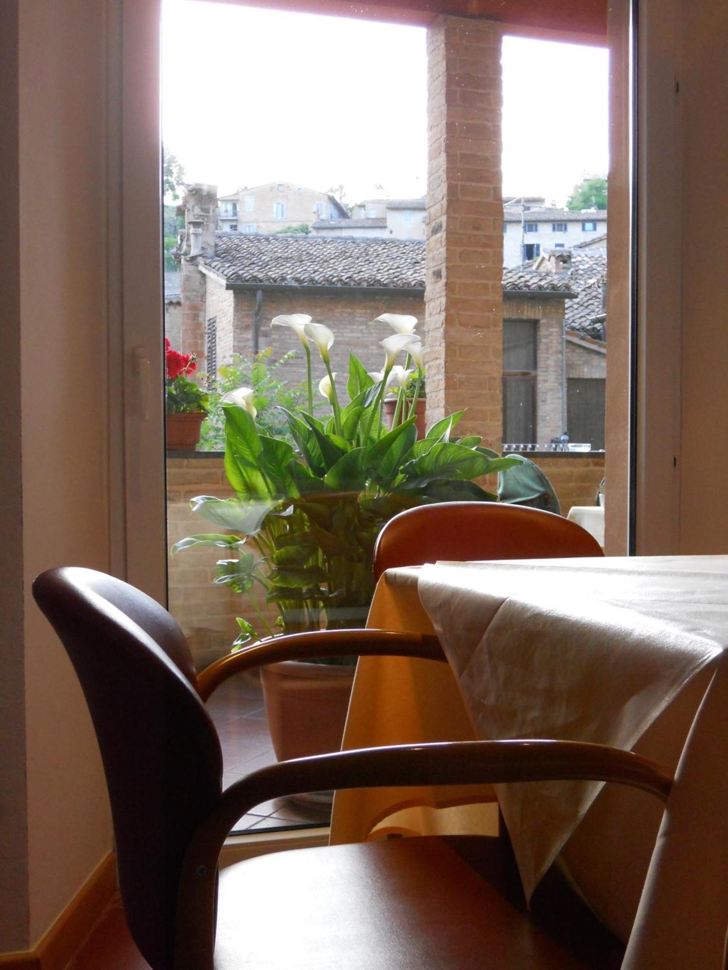 Albergo Italia Urbino Kültér fotó