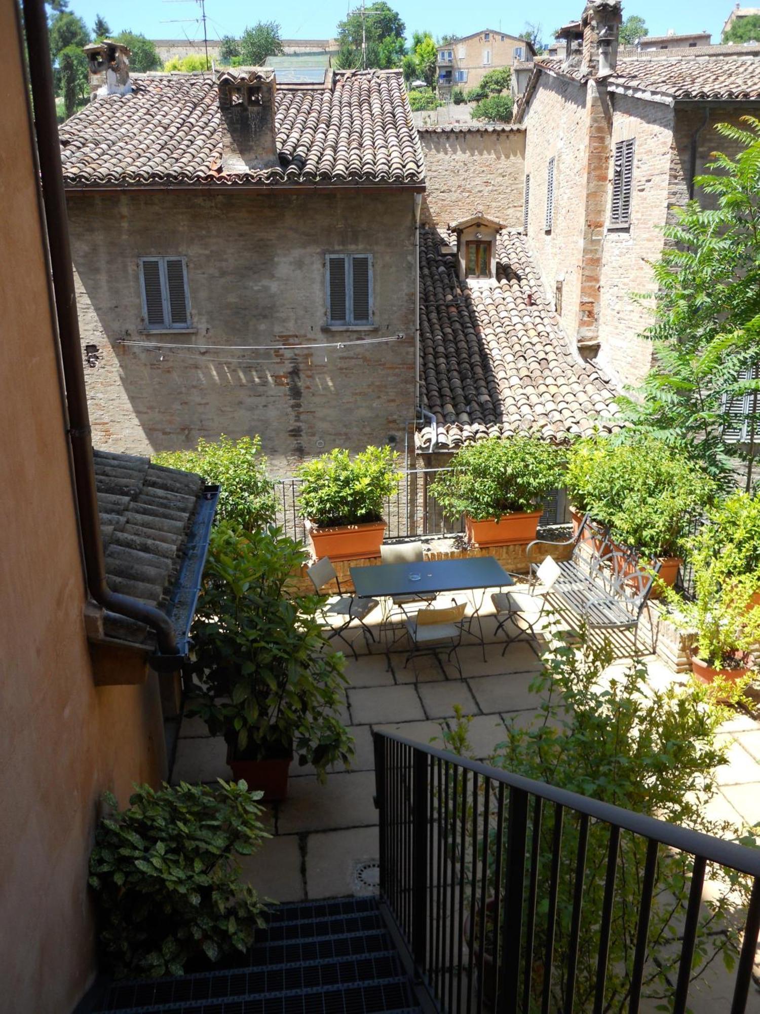 Albergo Italia Urbino Kültér fotó