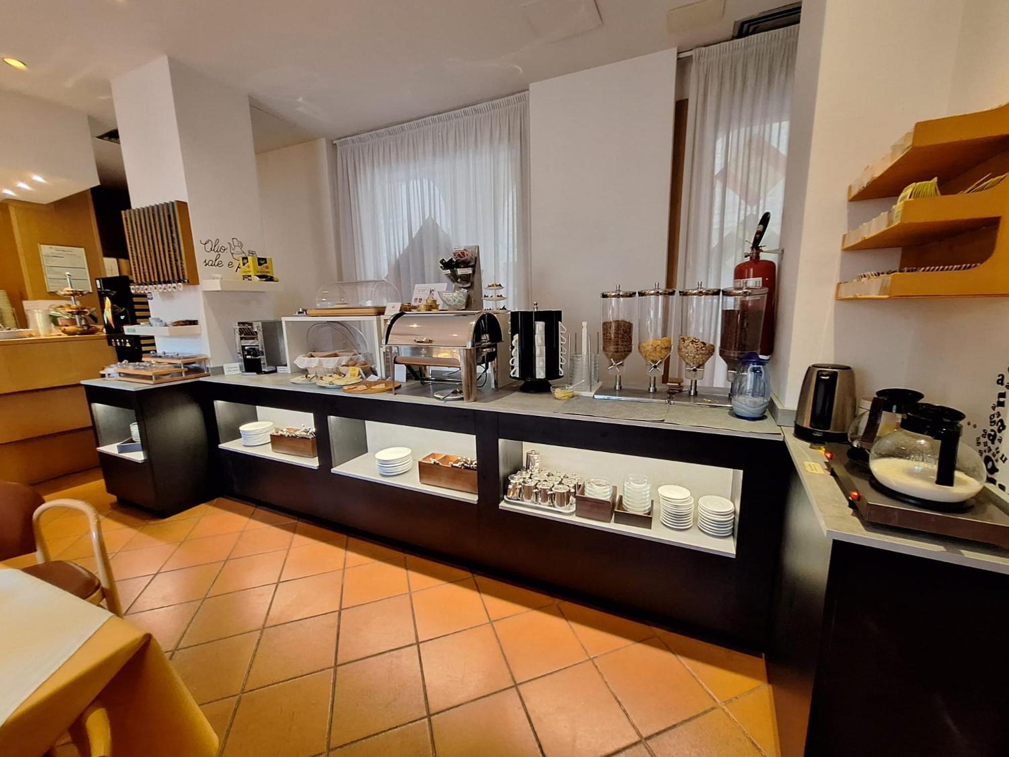 Albergo Italia Urbino Kültér fotó