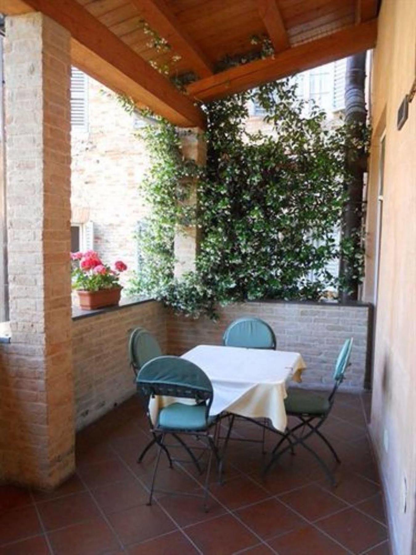 Albergo Italia Urbino Kültér fotó